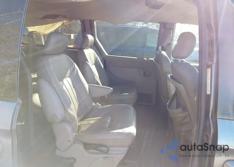 2001 Dodge Grand Caravan Es z USA, uszkodzony, nr VIN 2B4GP54L51R304540